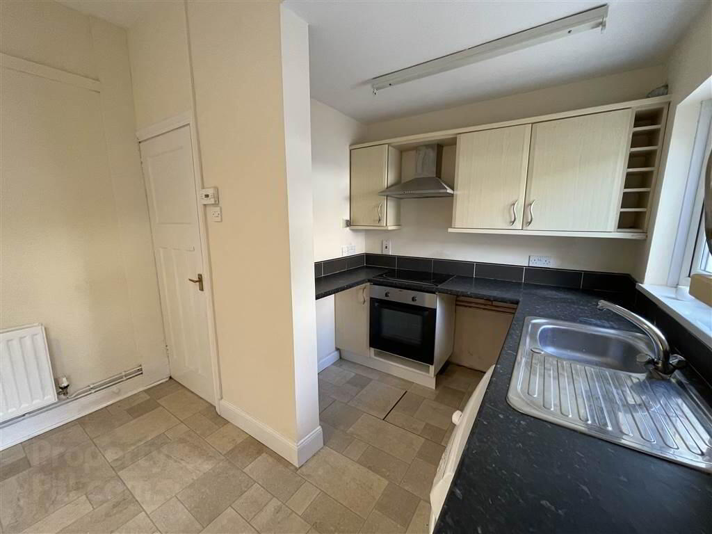 38 Iveagh Drive 14 of 20