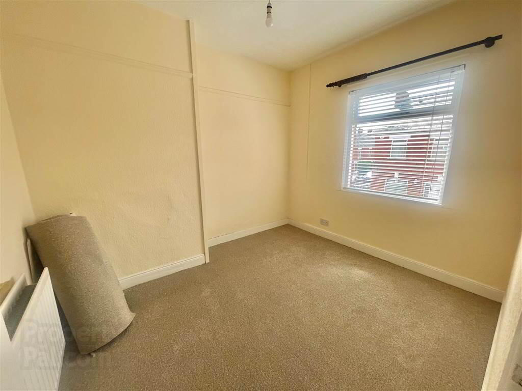 38 Iveagh Drive 16 of 20