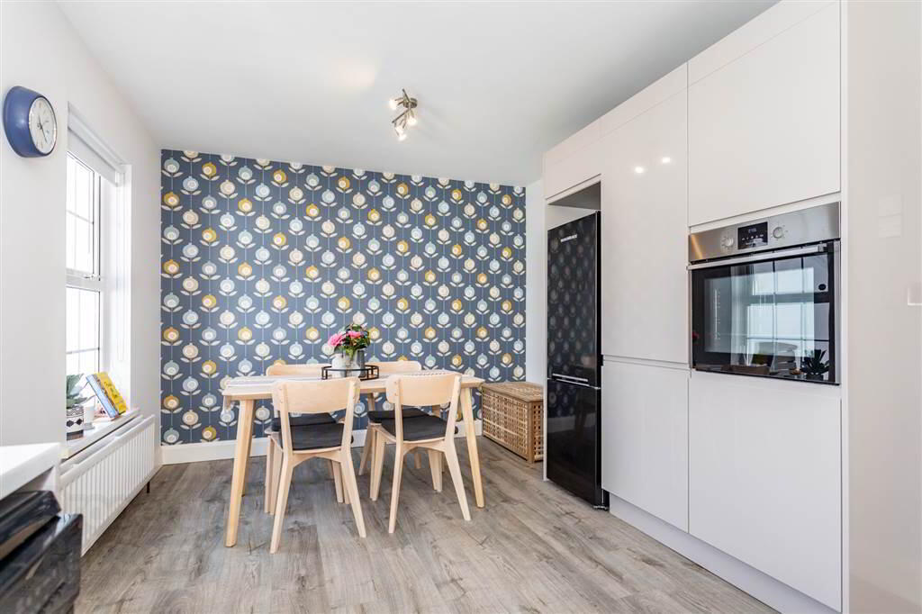 28 Gracefield 15 of 39