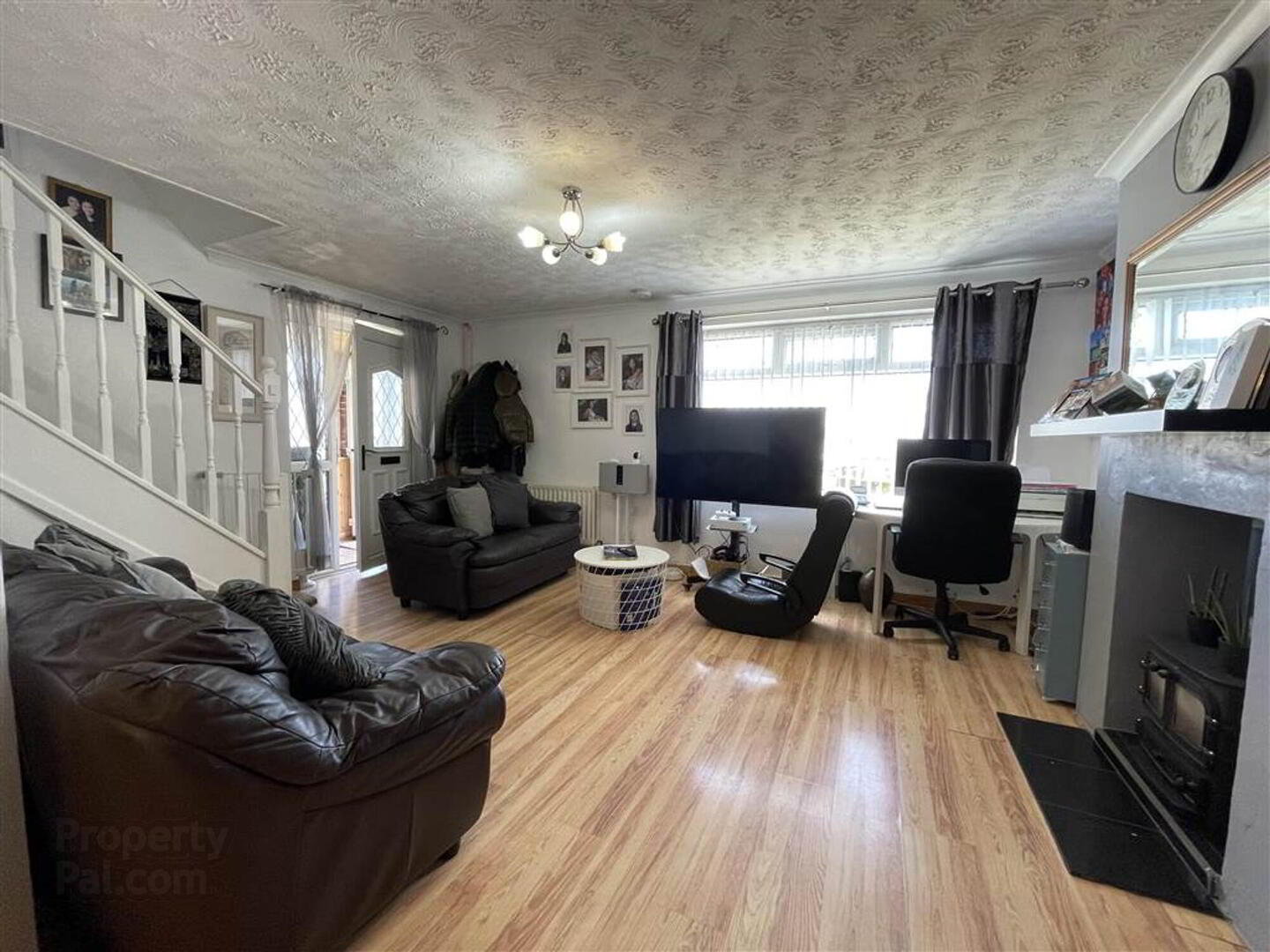 1 Squireshill Crescent 4 of 15