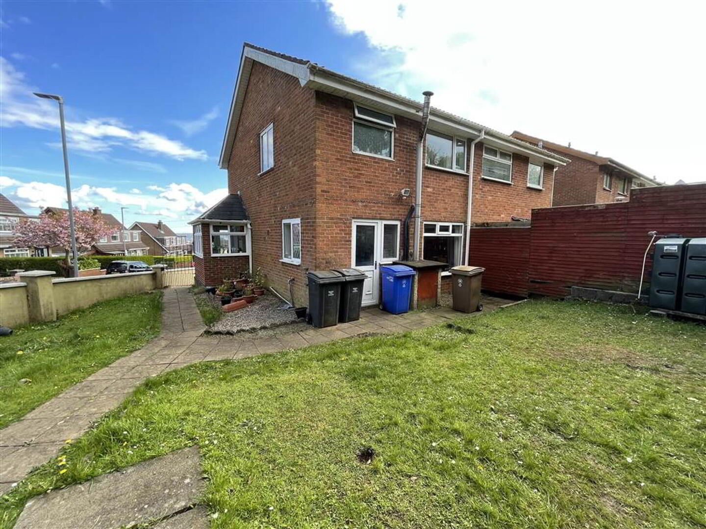 1 Squireshill Crescent 13 of 15