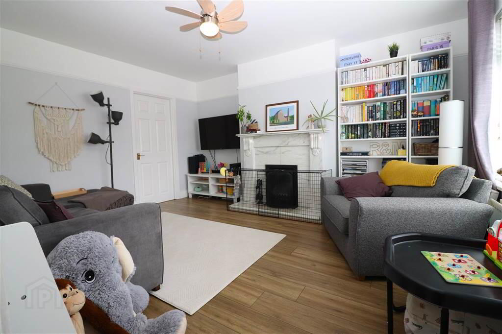 17 Legacurry Road, Lisburn