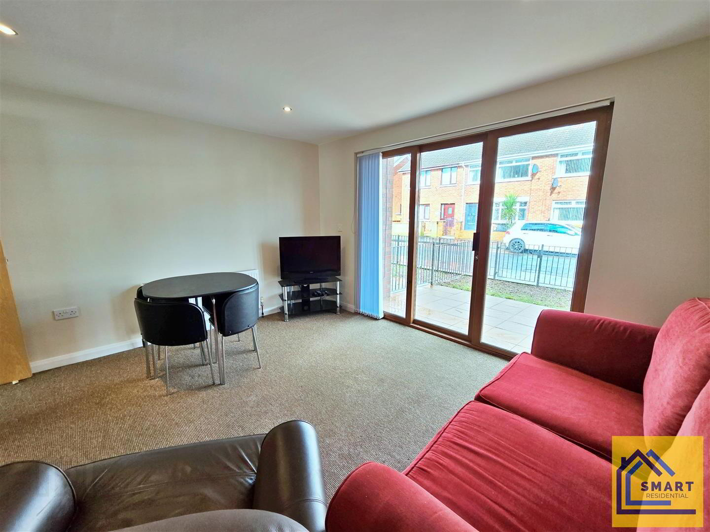 Apt 3, Scotts Gate 5 of 12