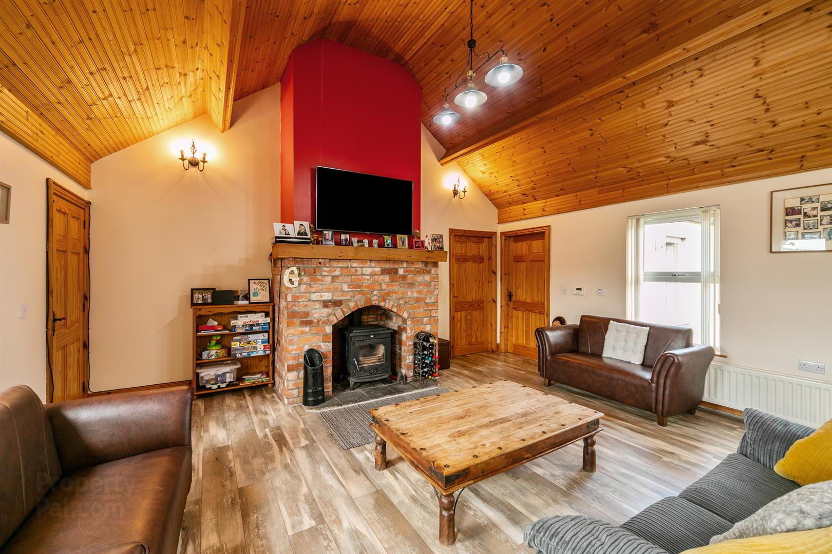 4 Mossvale Road 8 of 38