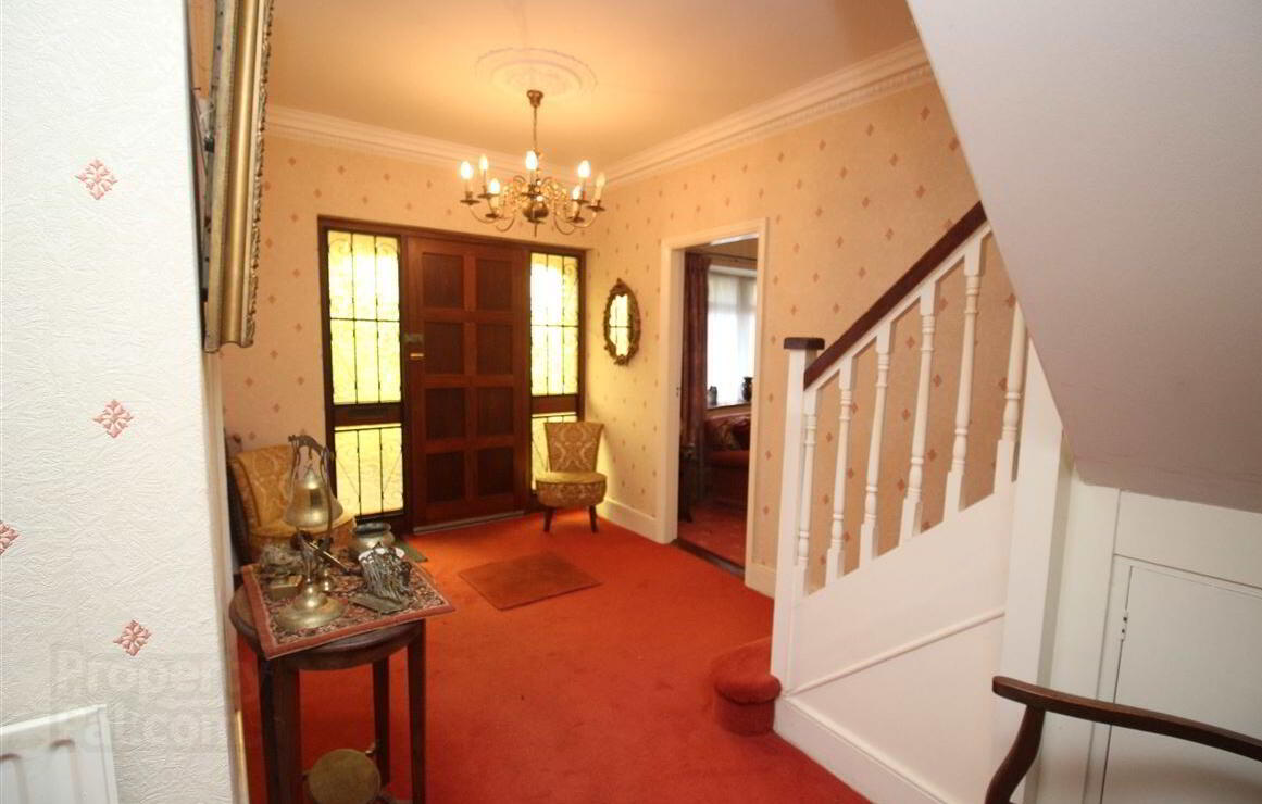8 Meadow Court 4 of 52