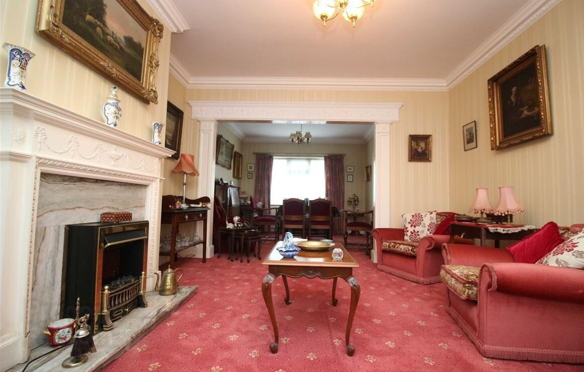 8 Meadow Court 9 of 52