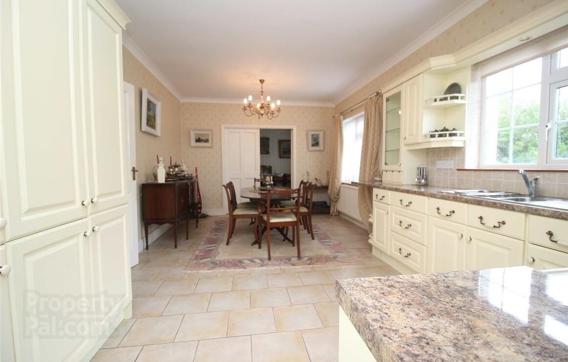 8 Meadow Court 16 of 52