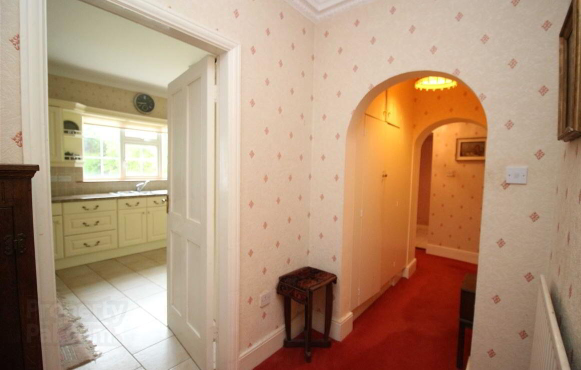 8 Meadow Court 20 of 52