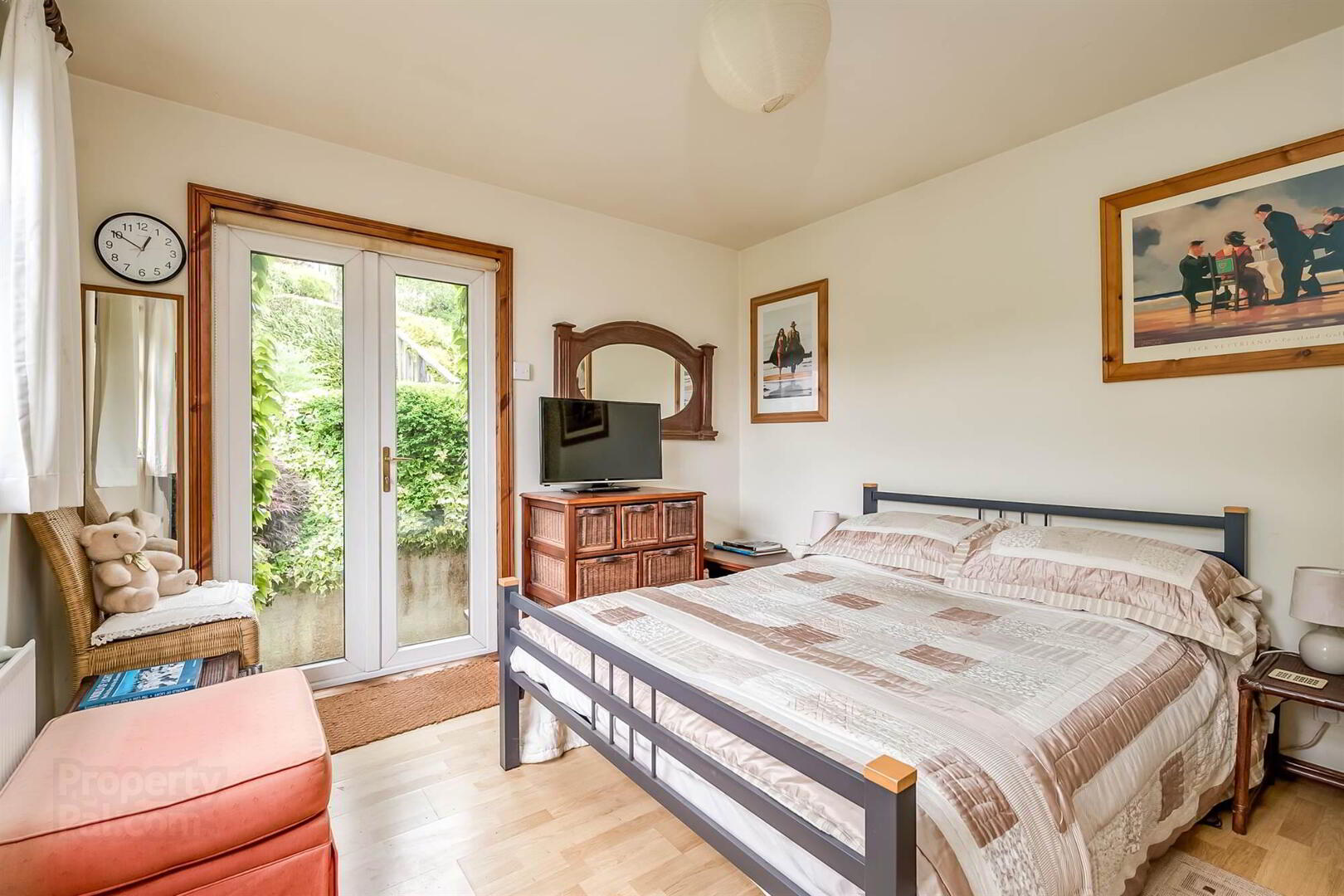 15 Lancedean Road 18 of 46