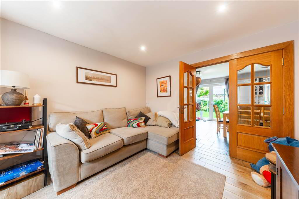 1 Cois Cluana Park 7 of 25