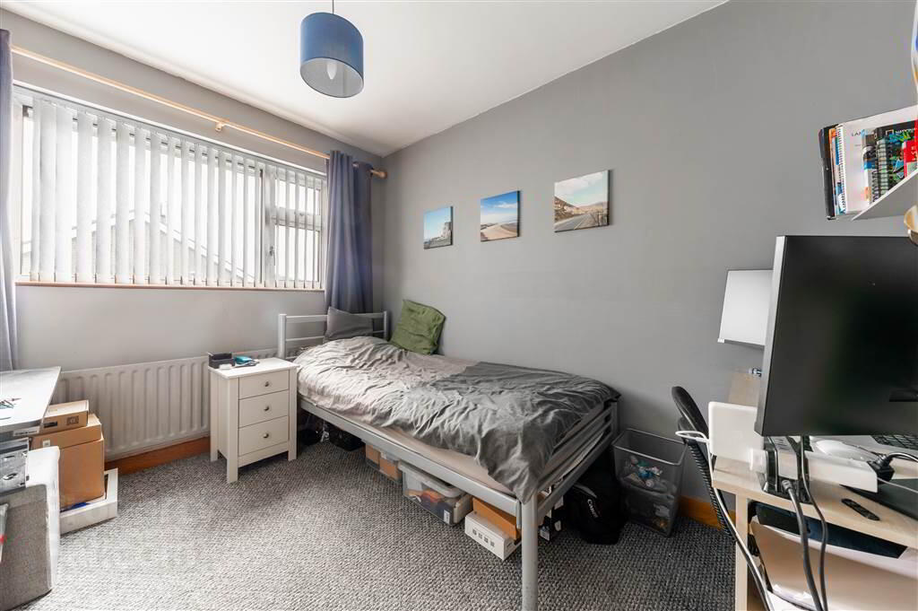 1 Cois Cluana Park 17 of 25