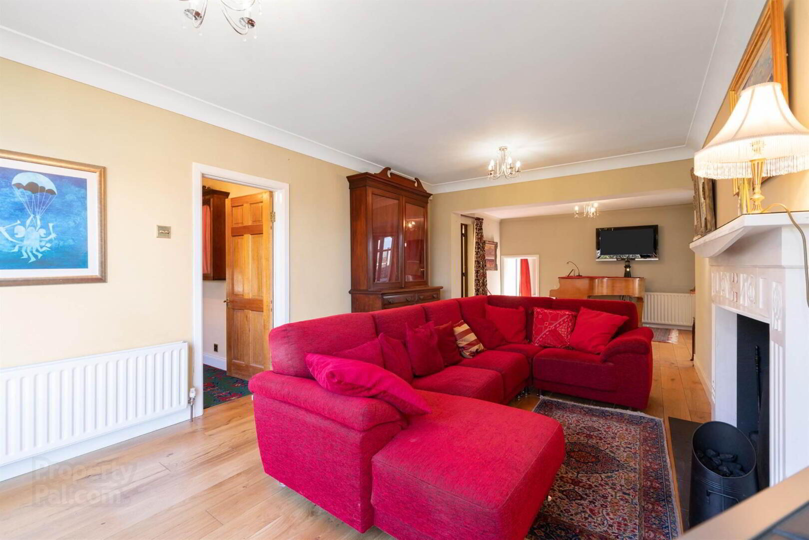 4 Edinburgh Avenue 4 of 35