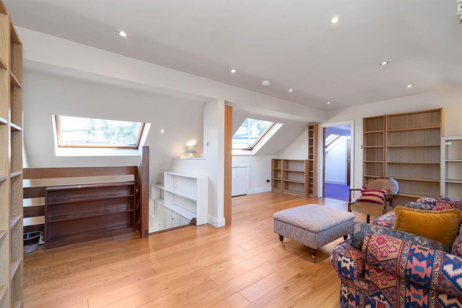 4 Edinburgh Avenue 17 of 35