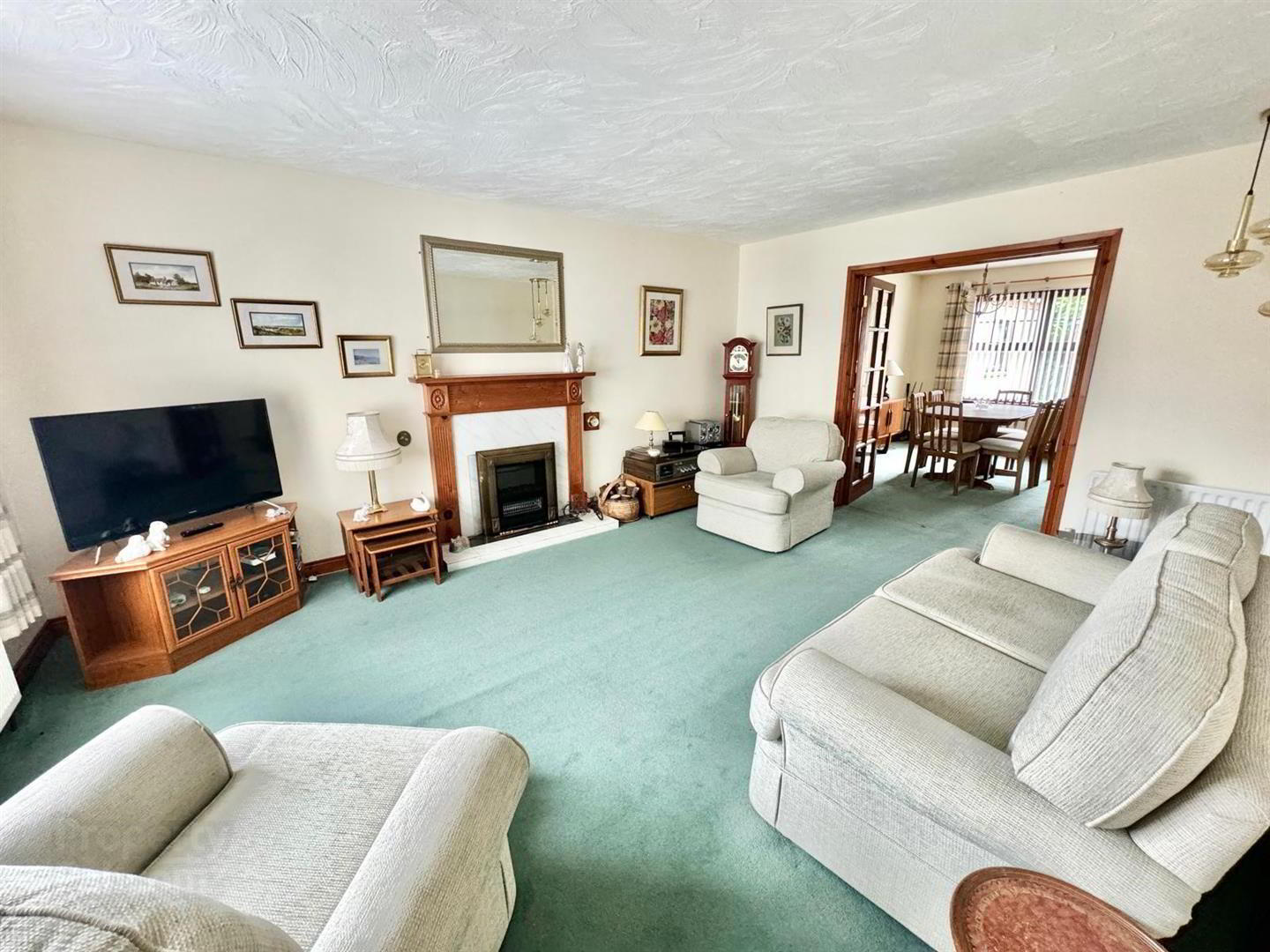 property description image