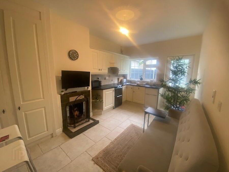 26 Saint Oliver's Park 5 of 11