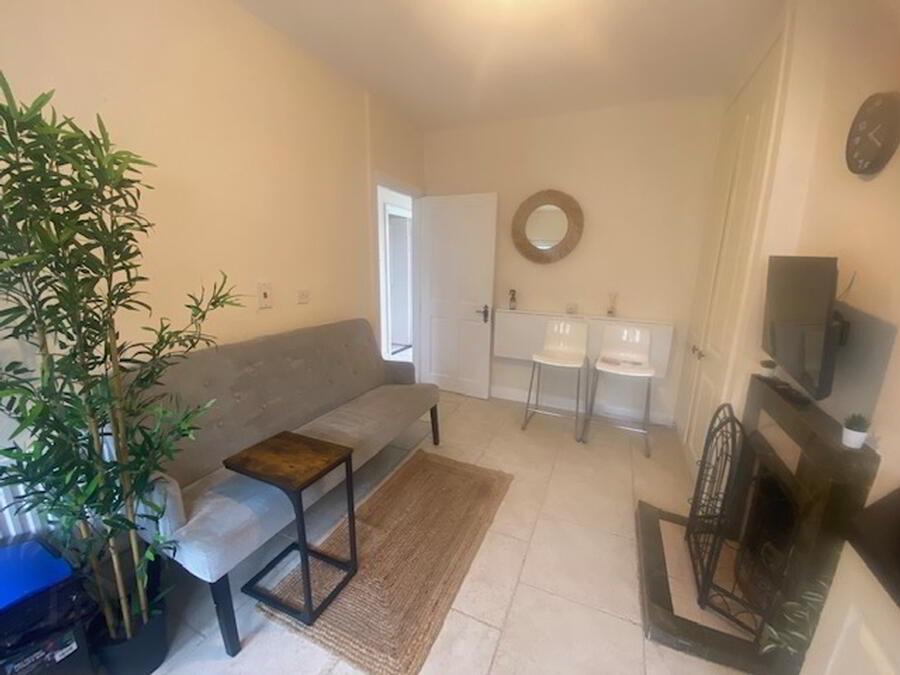 26 Saint Oliver's Park 3 of 11