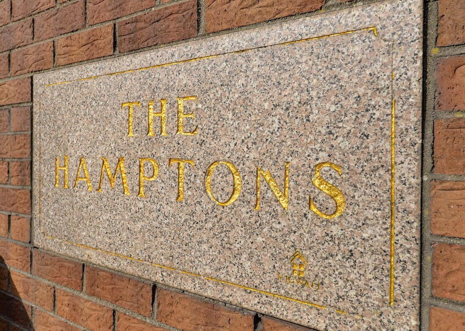 2 The Hamptons