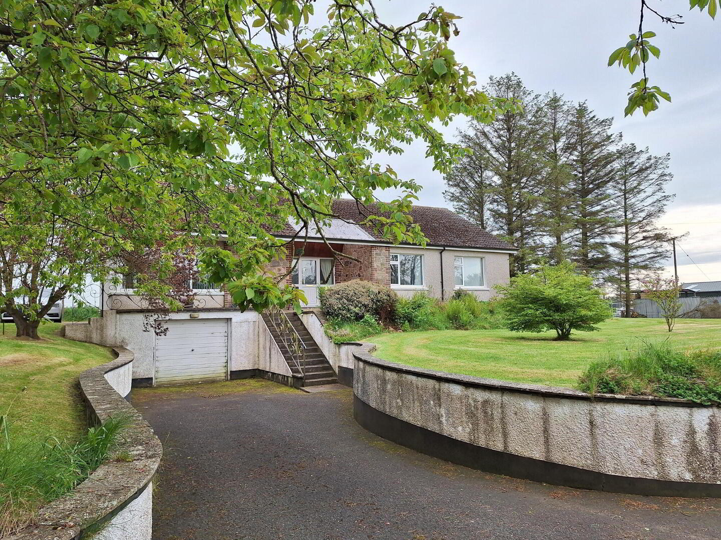 18 Gracehill Road 1 of 23