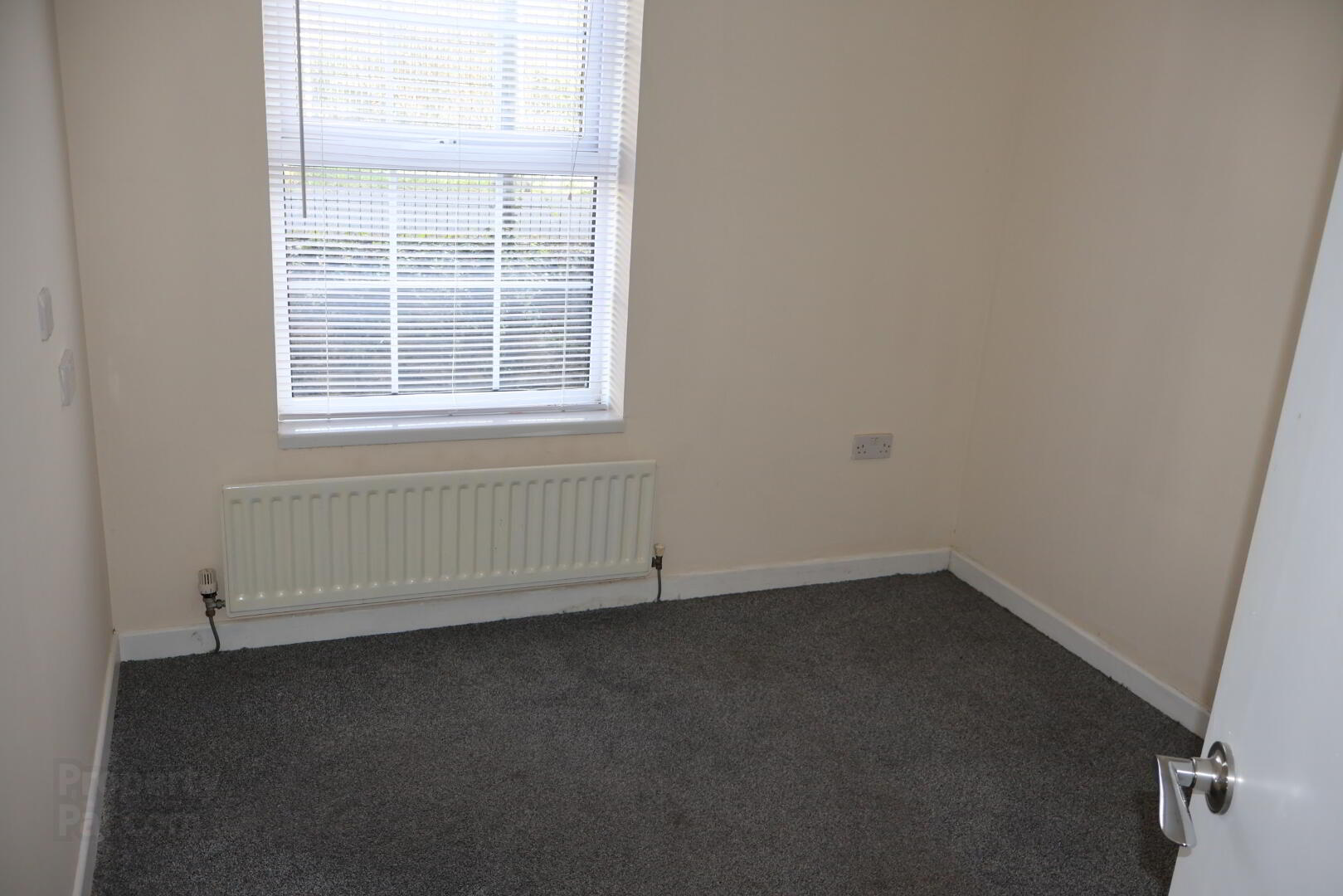 4c Lodge Court 6 of 11