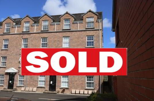 4c Lodge Court 1 of 11