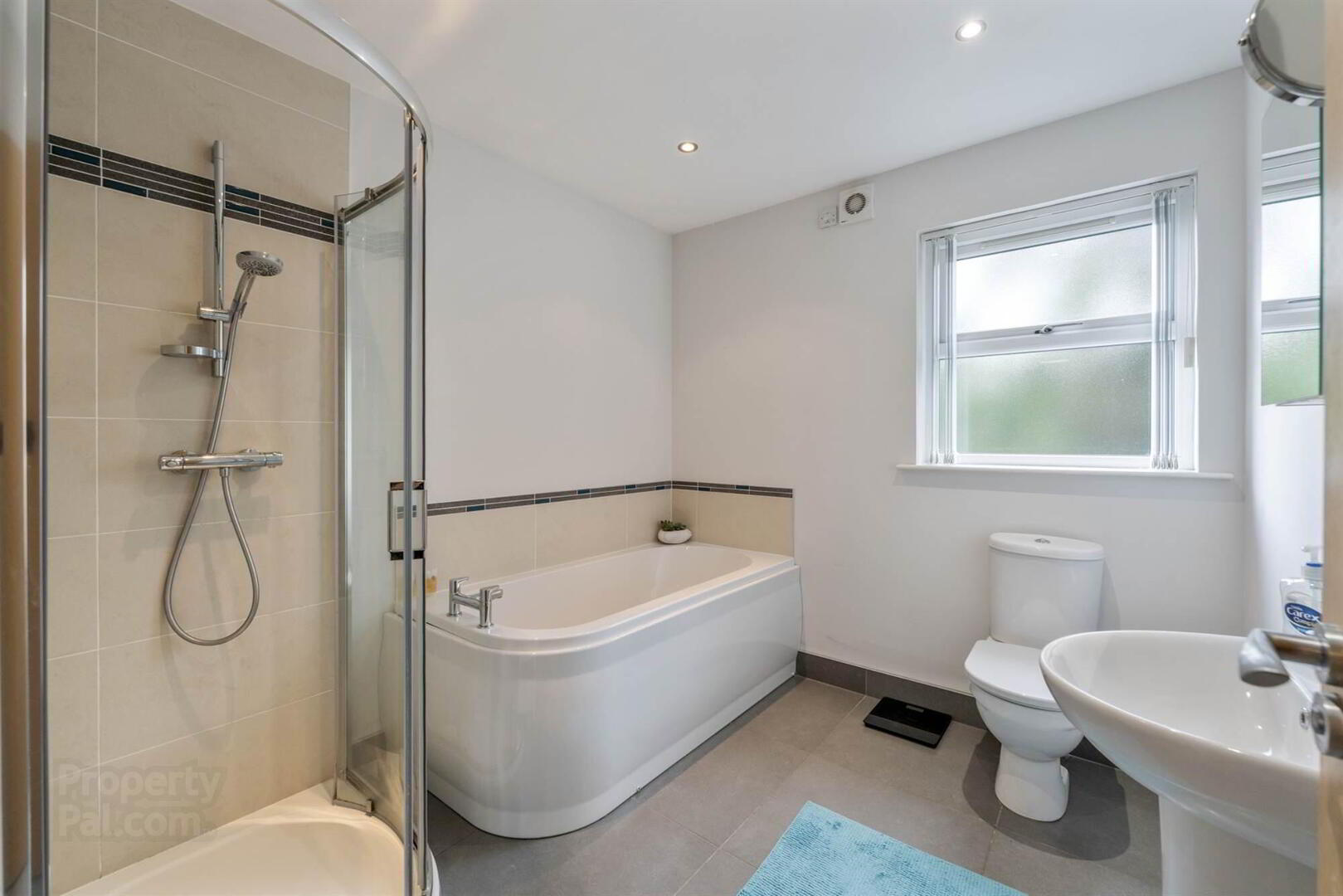 128c Old Holywood Road 16 of 18