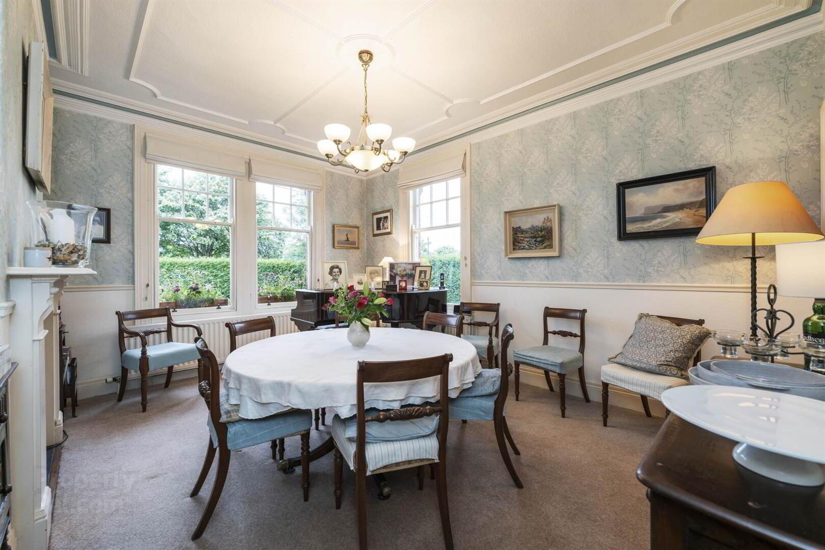 11 Ballymenoch Park 12 of 37