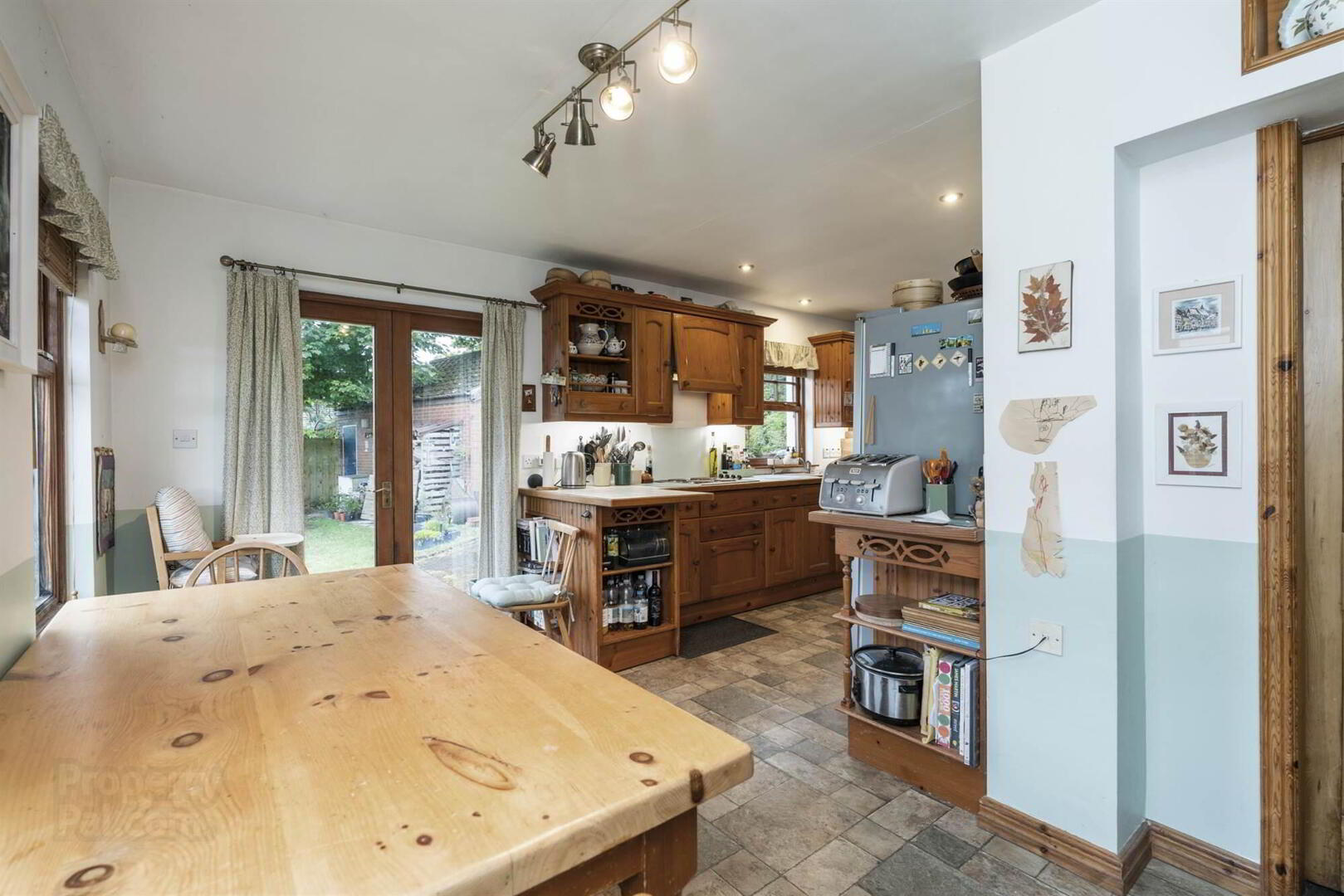 11 Ballymenoch Park 14 of 37