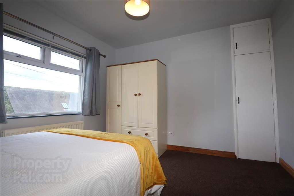 26 Hilden View 9 of 17