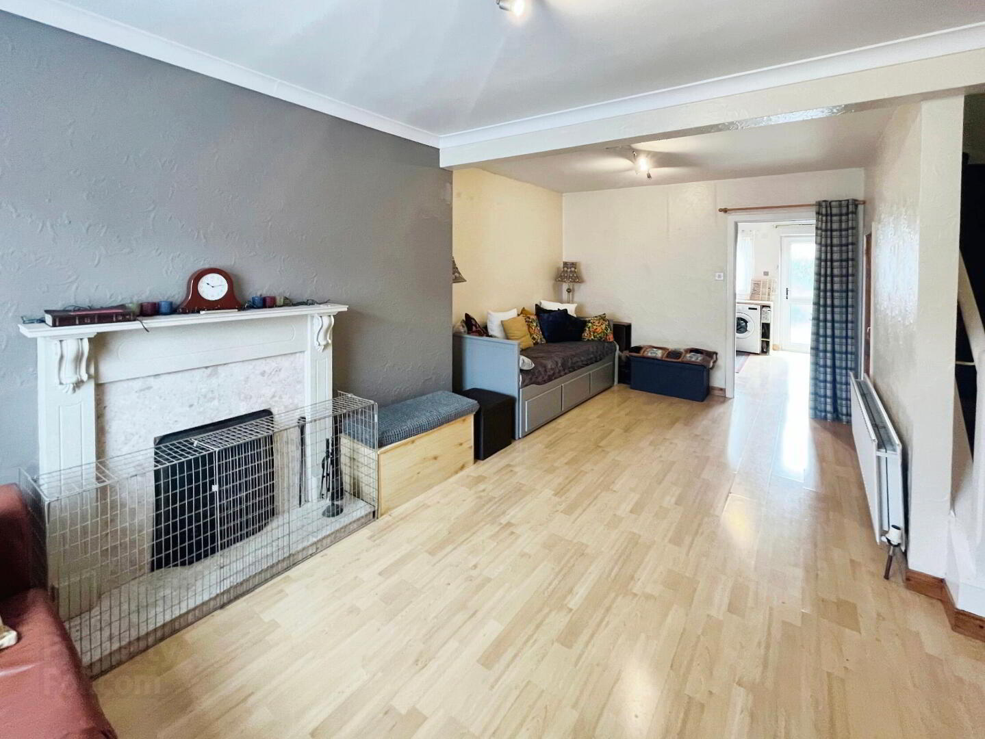 property description image