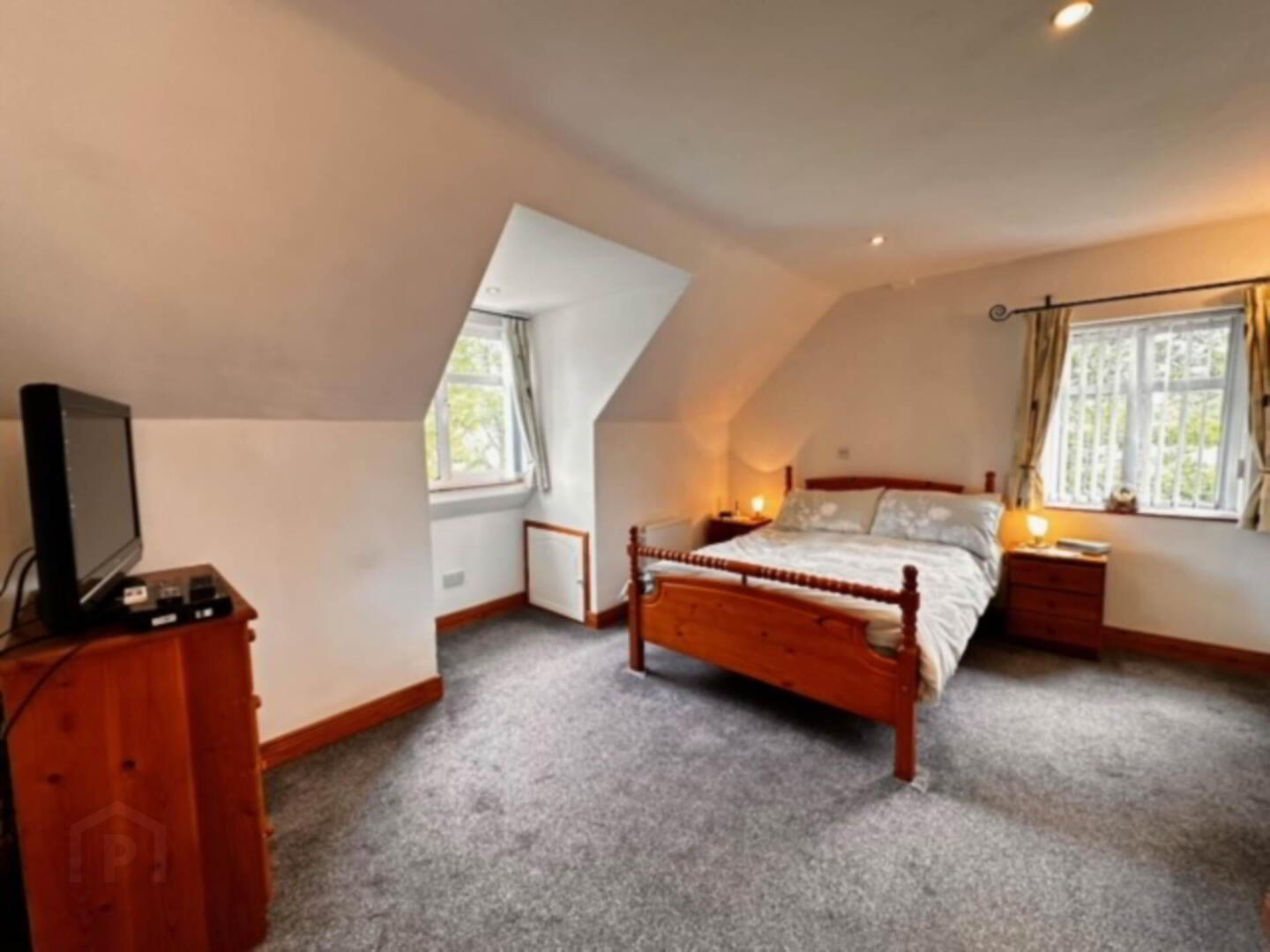 Orchard Lodge 14 of 30