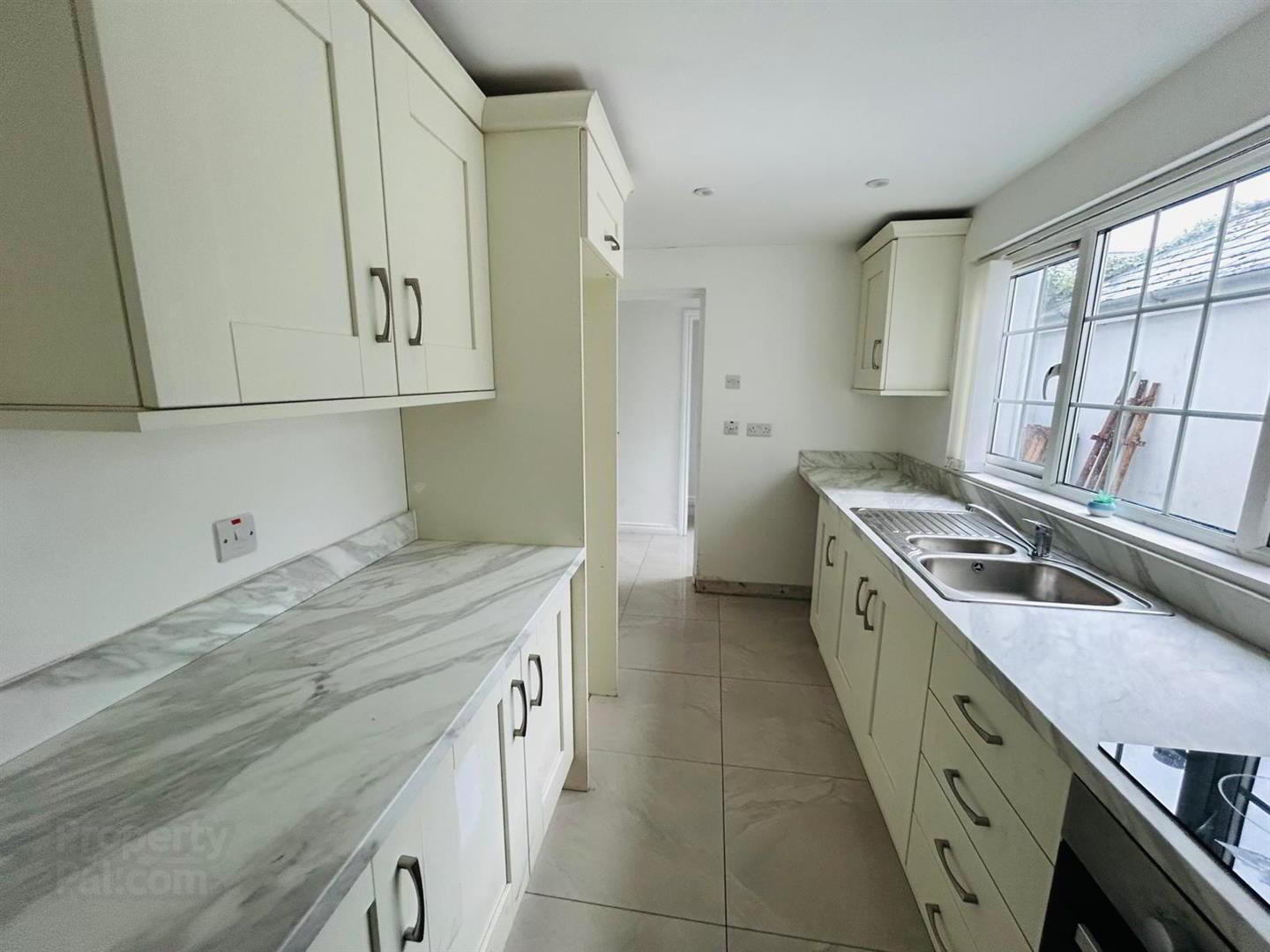 21 Mountjoy Street 7 of 18
