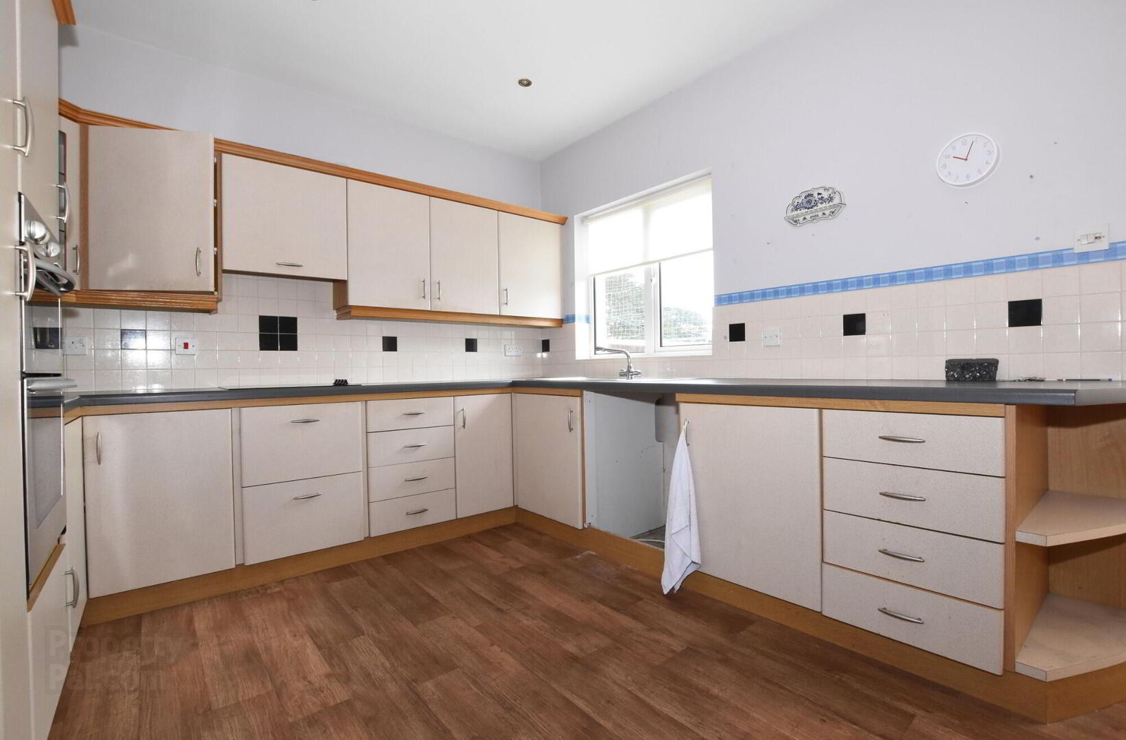 24 Dunleath Drive 7 of 19