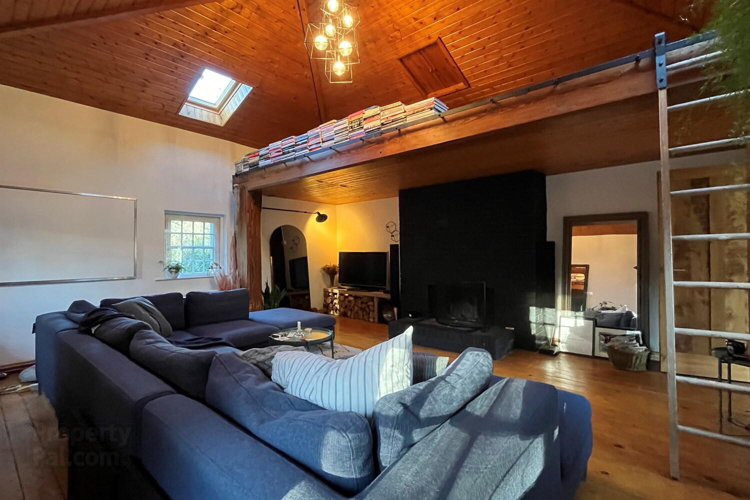 'Lismoyne Cottage', 204 Upper Malone Road 8 of 16