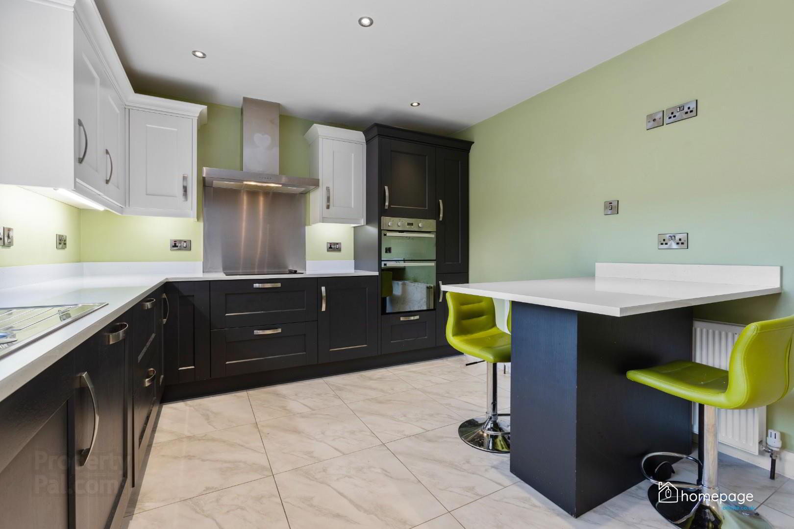 242 Finvola Park 5 of 37