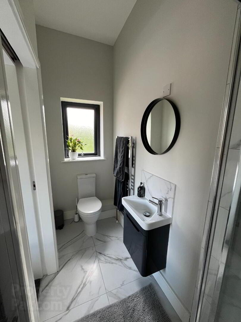 Unit 38, Loughshore Manor 19 of 23