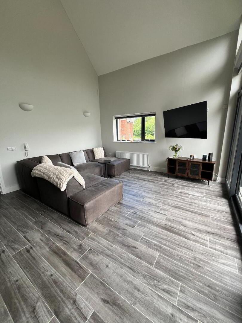 Unit 38, Loughshore Manor 6 of 23