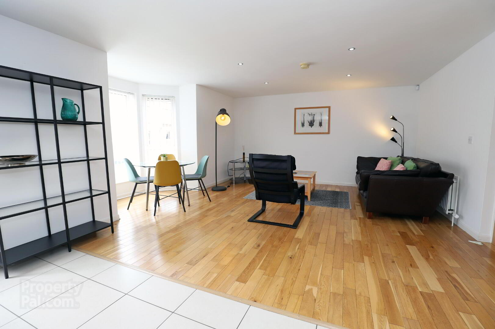 Spacious Modern Apartment, 46 Montgomery Chase 5 of 14