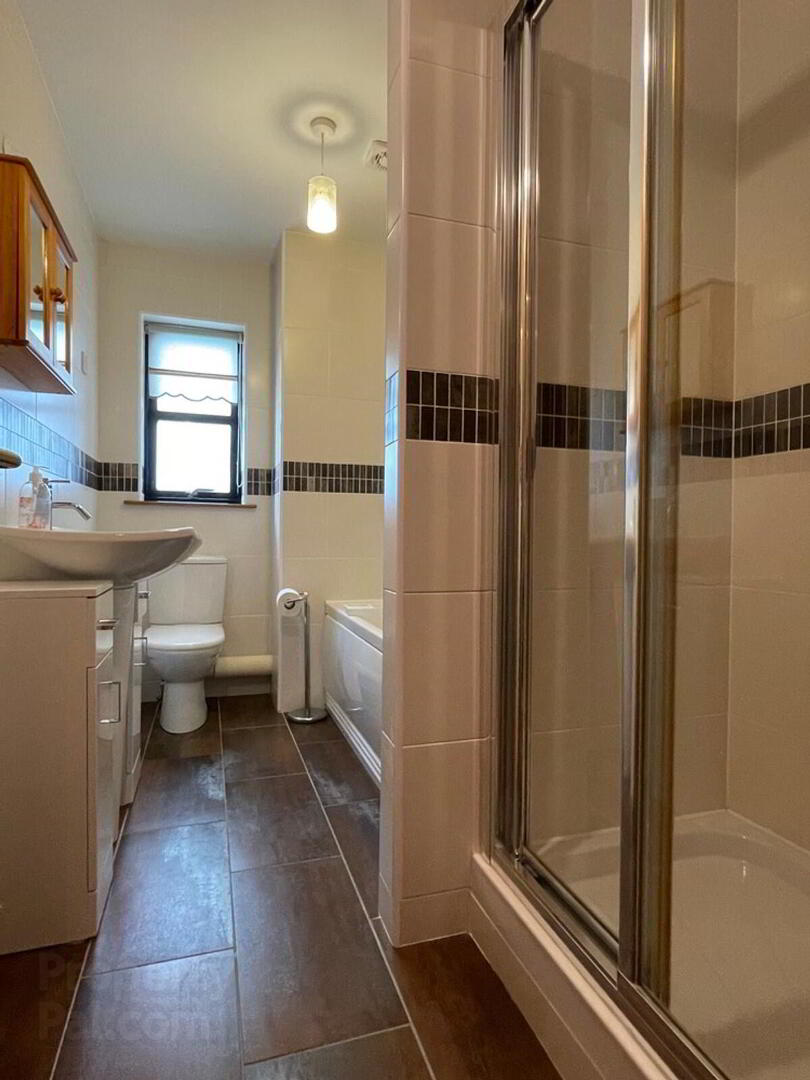 Apt 8 Bayhead House, Bayhead Road 23 of 28