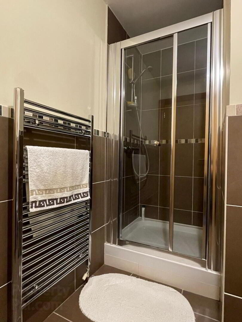 Apt 8 Bayhead House, Bayhead Road 20 of 28