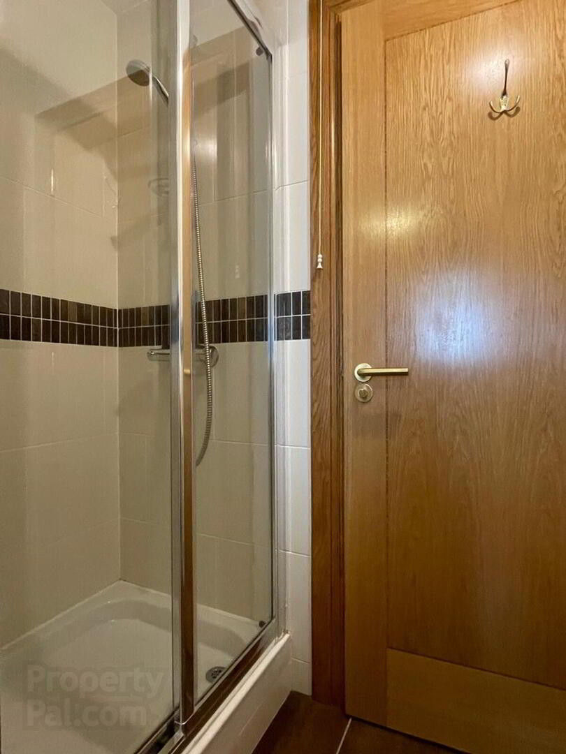 Apt 8 Bayhead House, Bayhead Road 26 of 28