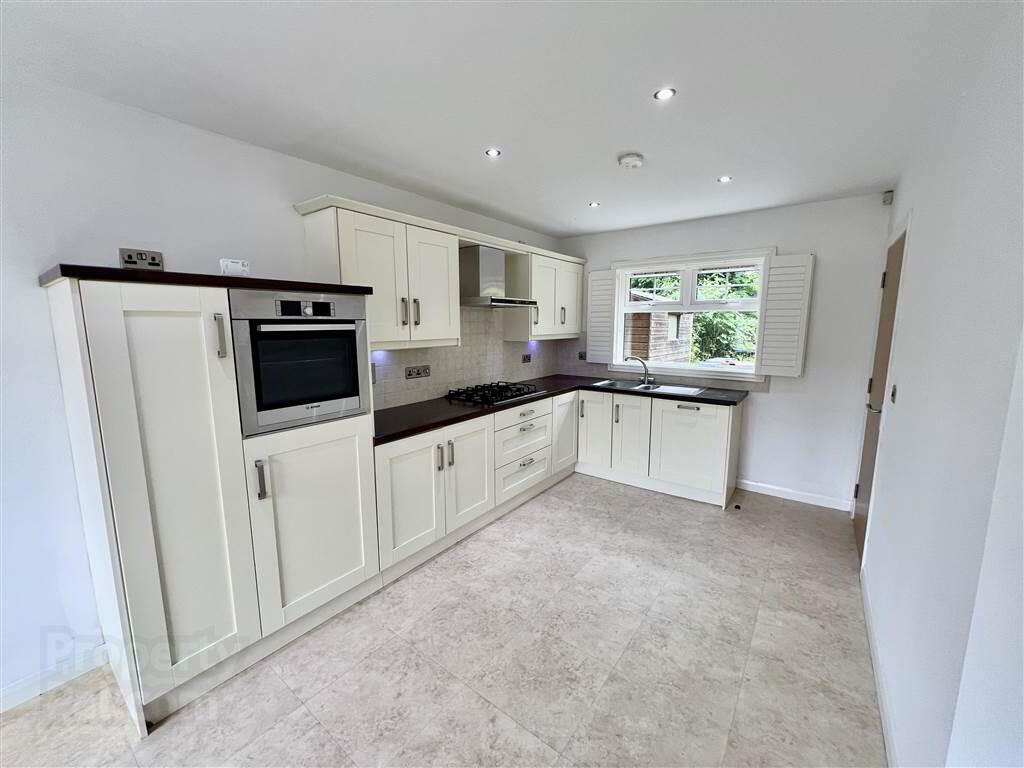 3 Gransha Chase 6 of 25