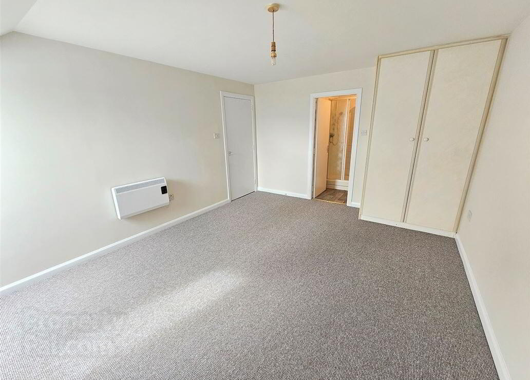 Apartment 402 Harbour Court 6 of 15