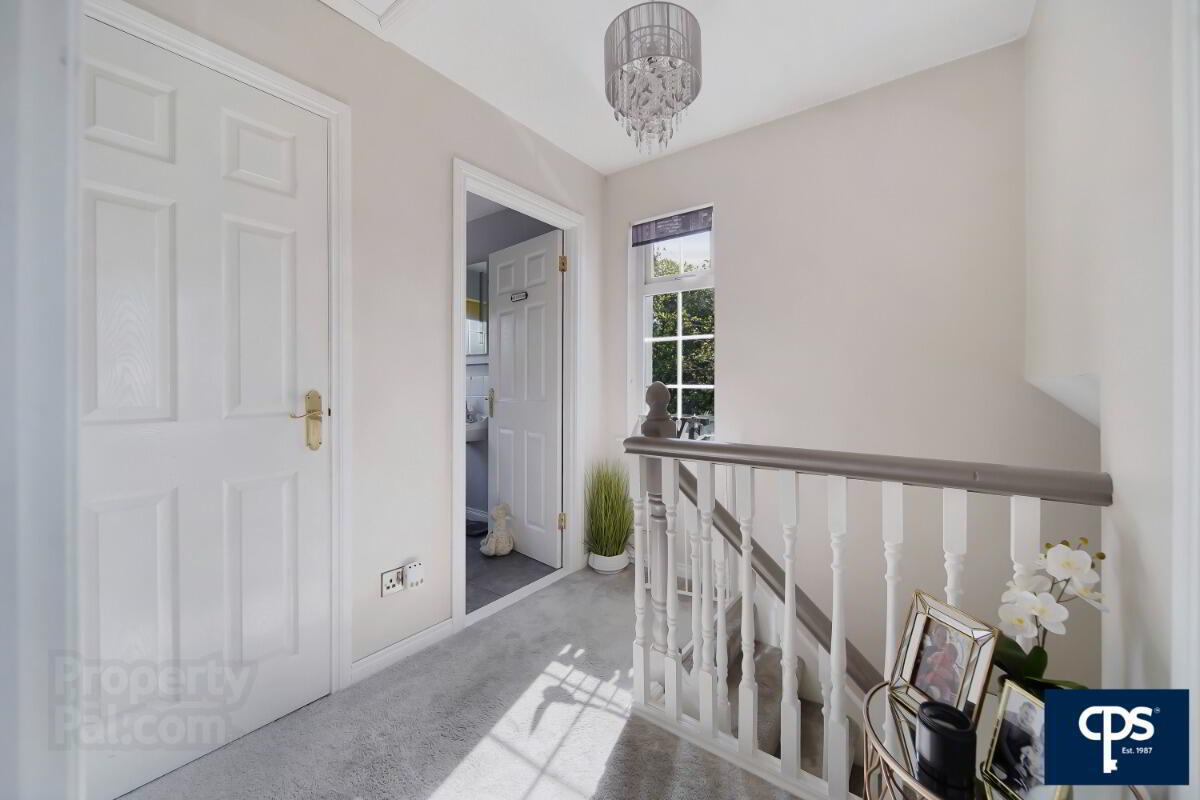 33 Willowmount Avenue 14 of 28
