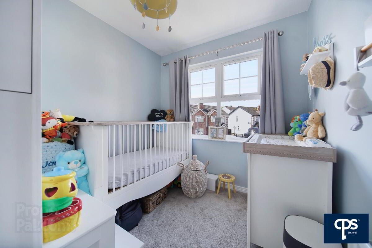 33 Willowmount Avenue 15 of 28
