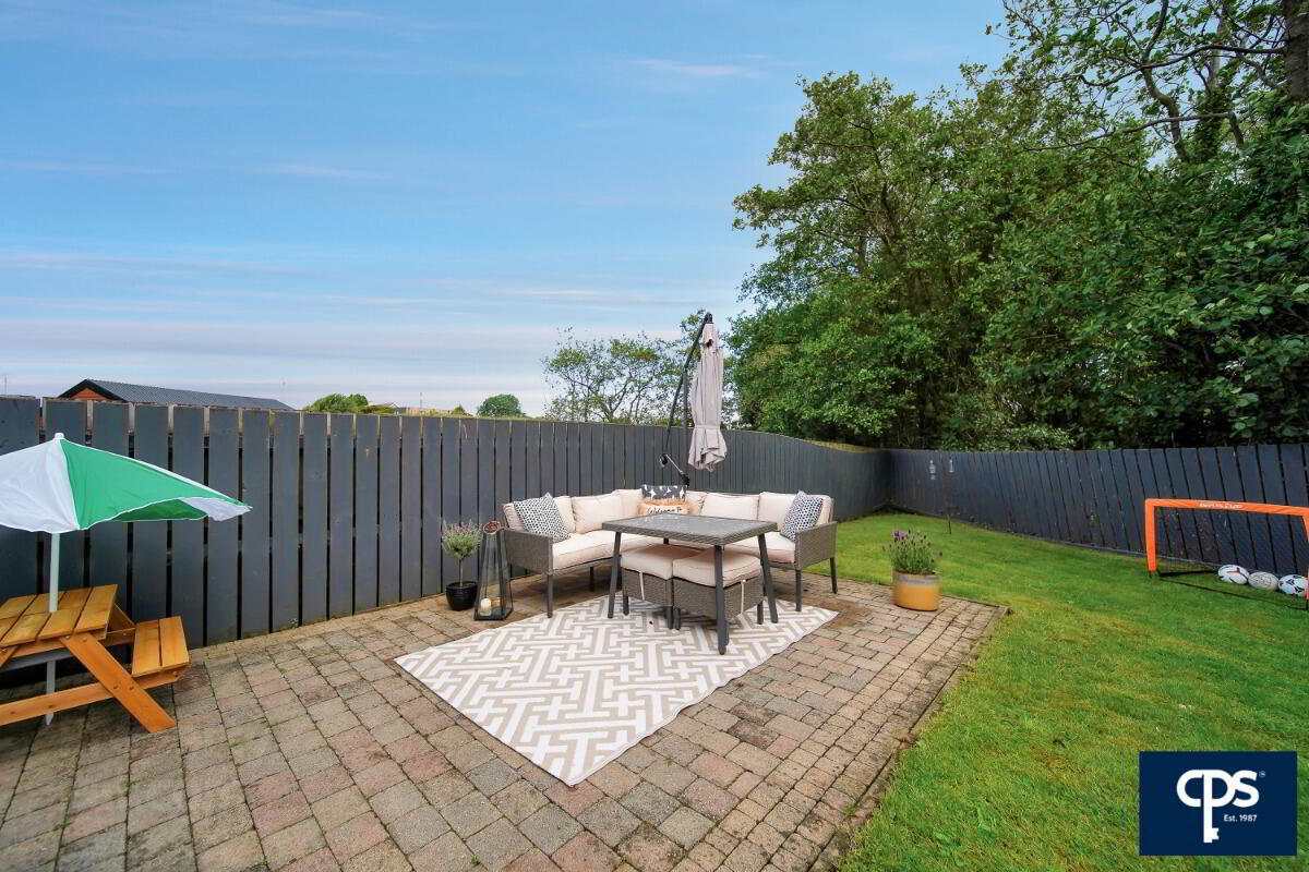 33 Willowmount Avenue 23 of 28