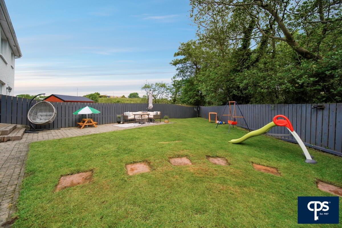 33 Willowmount Avenue 24 of 28