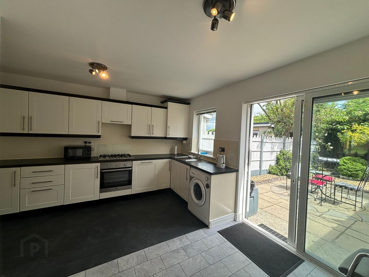 19 The Park, Martello Village 19 of 46