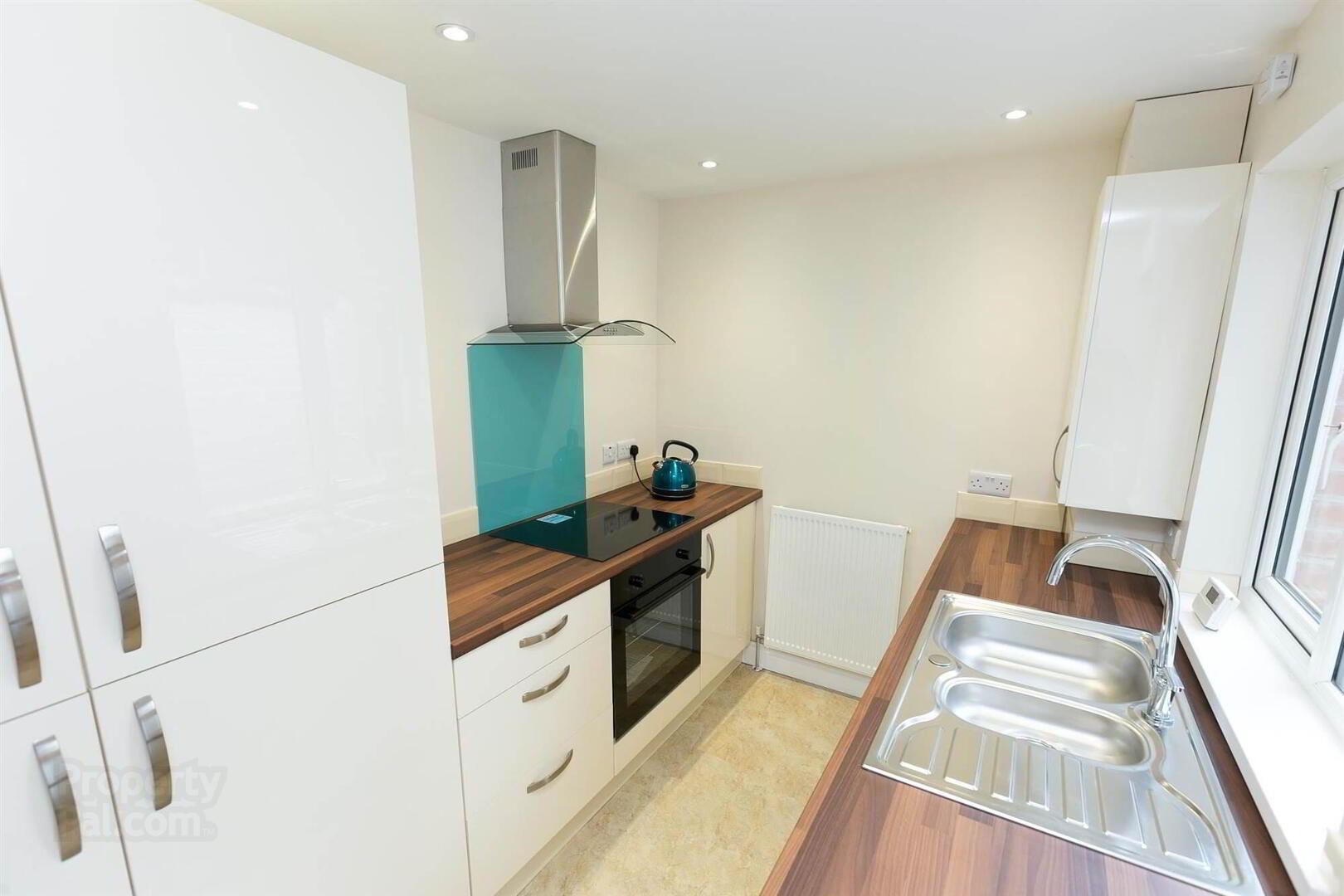 25 Parkgate Parade 9 of 16