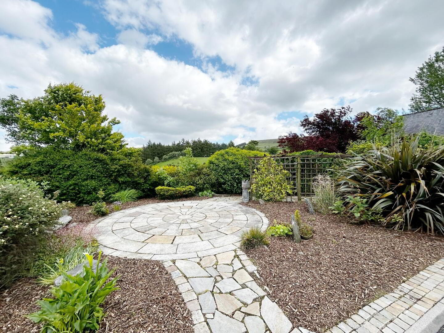 82 Landahussey Road 30 of 40
