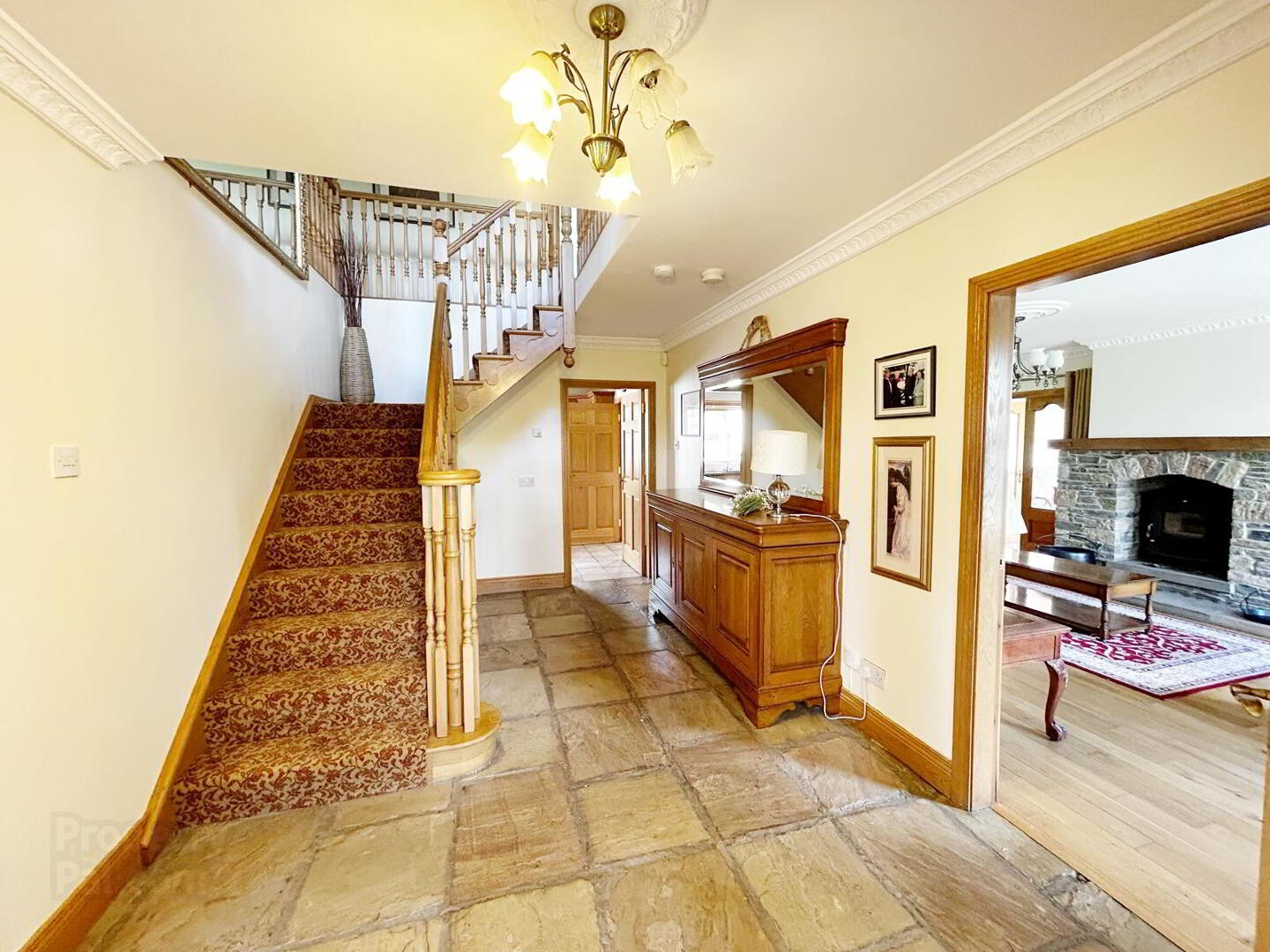 82 Landahussey Road 5 of 40